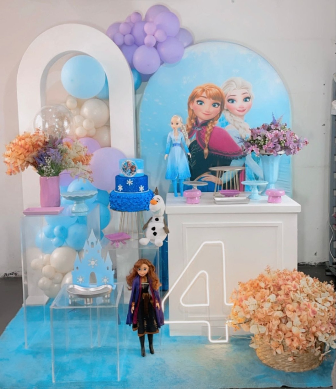 Composição Frozen E Ana - Cubos Acrílicos - TudFestas