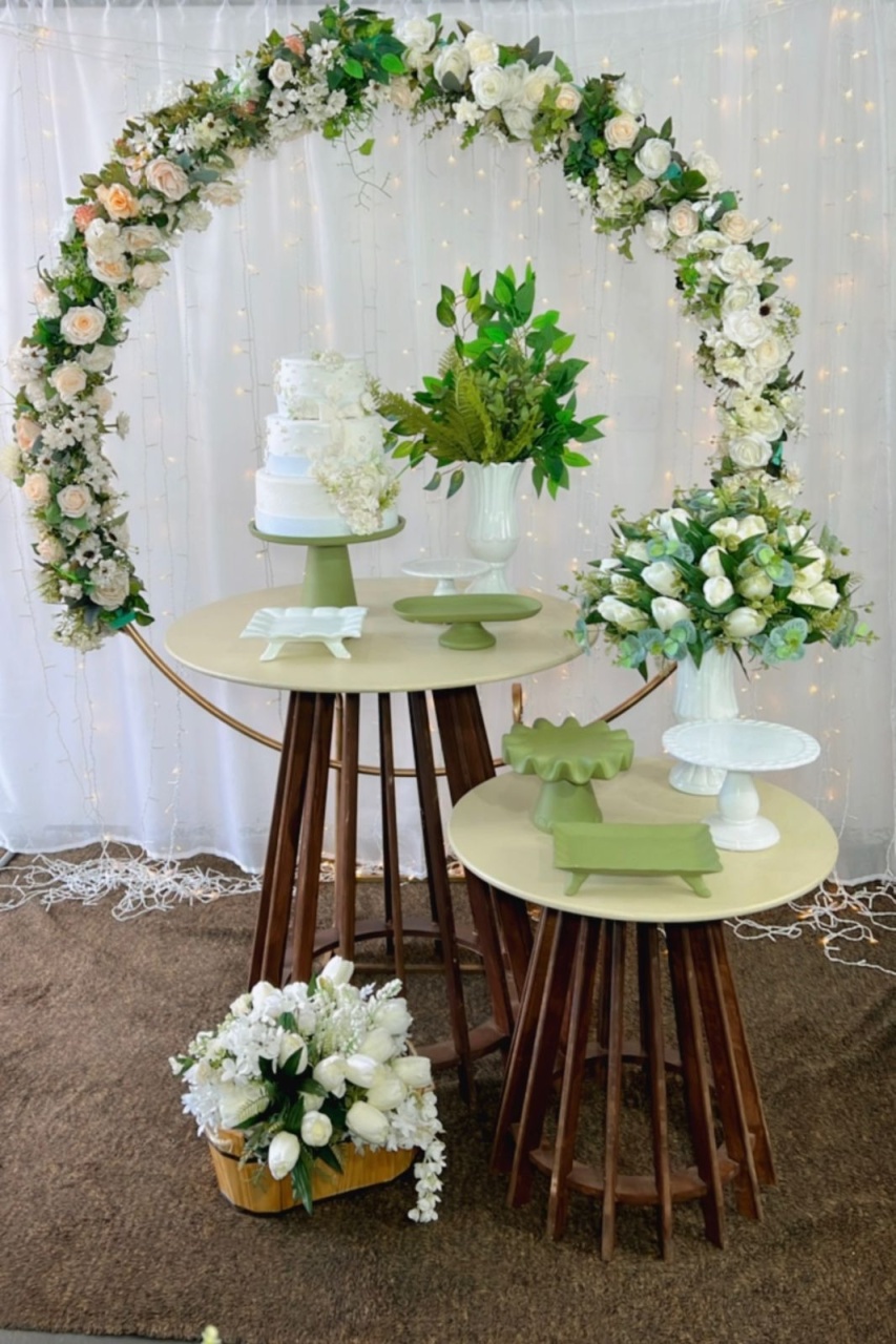 Composição Casamento Verde E Branco - TudFestas