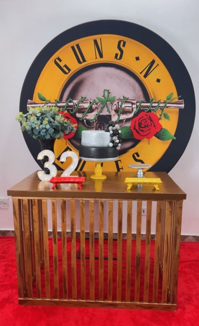  Guns.n. Roses Composição - Modelo 4 - TudFestas