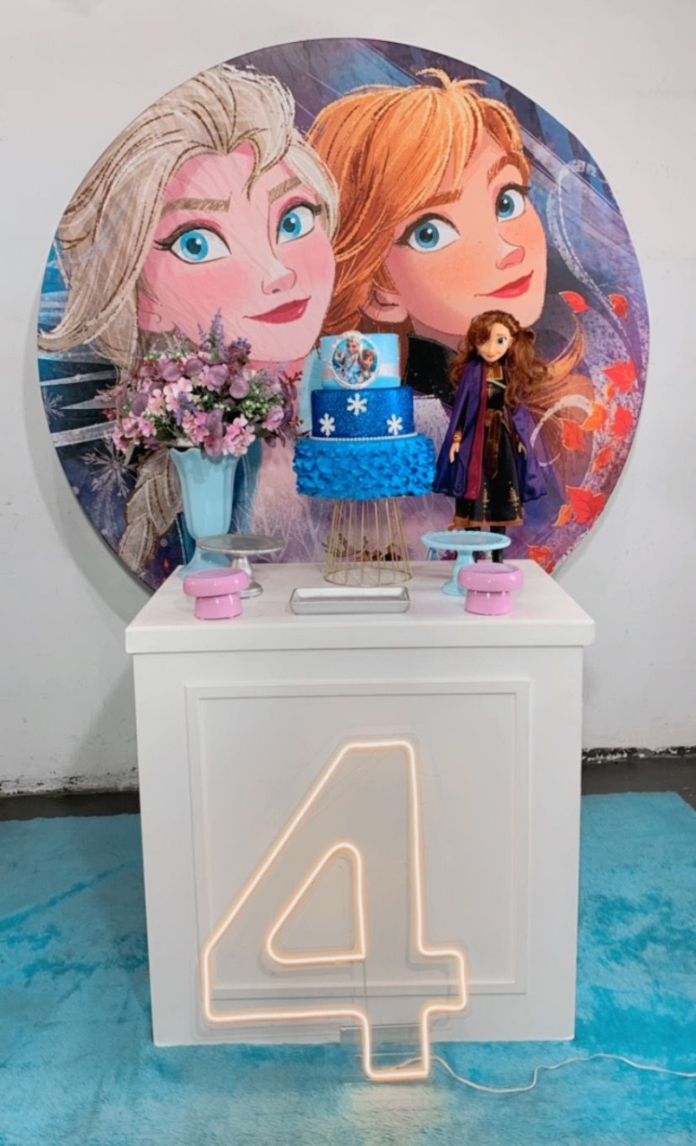 Composição Frozen E Ana Modelo 2 - TudFestas