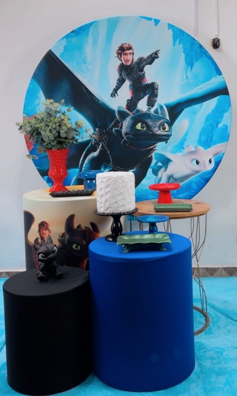 Kit Prata Como Treinar Meu Dragão - Modelo 2 - TudFestas