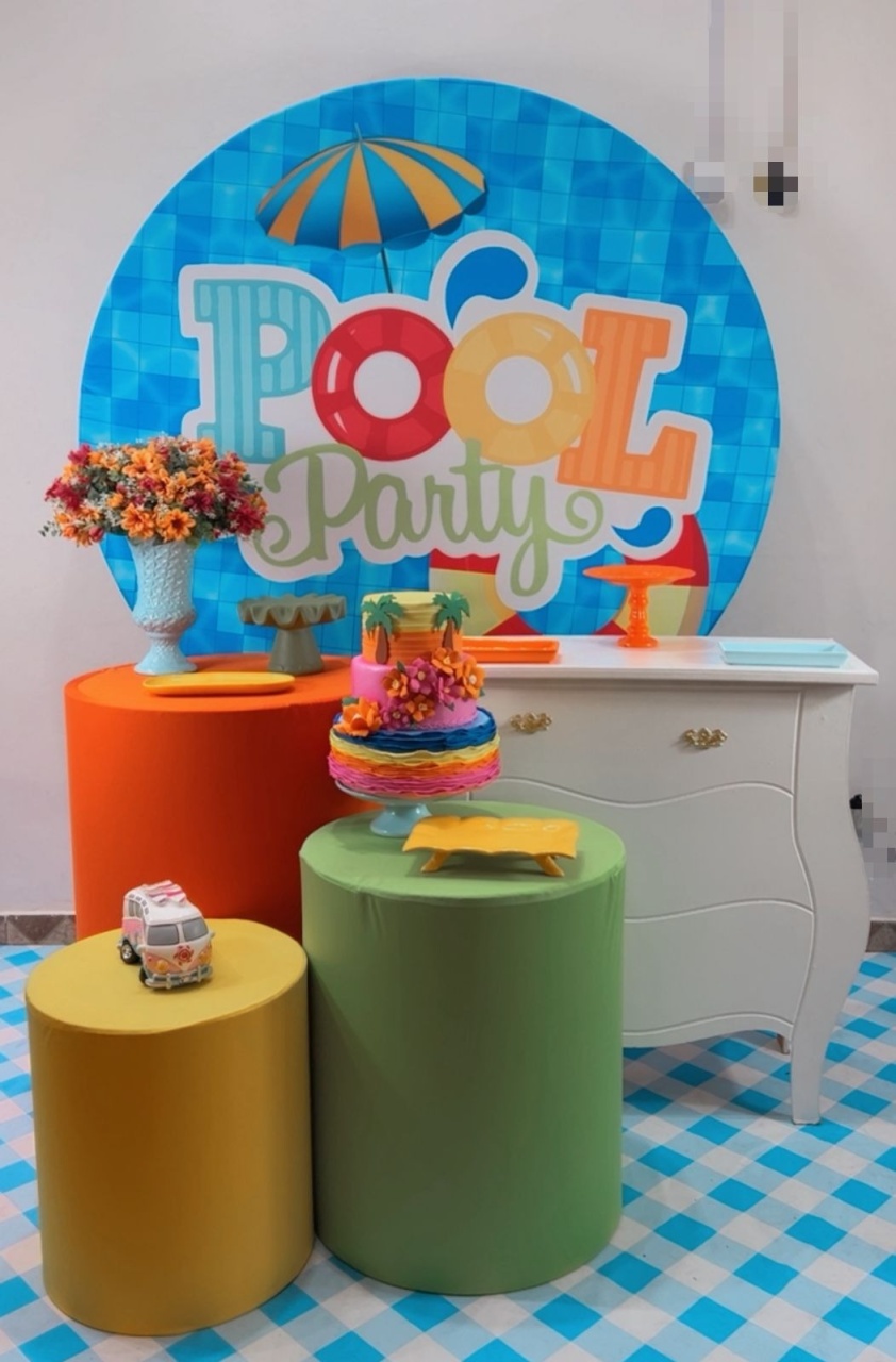 Kit Prata Pool Party - Modelo 2 - TudFestas