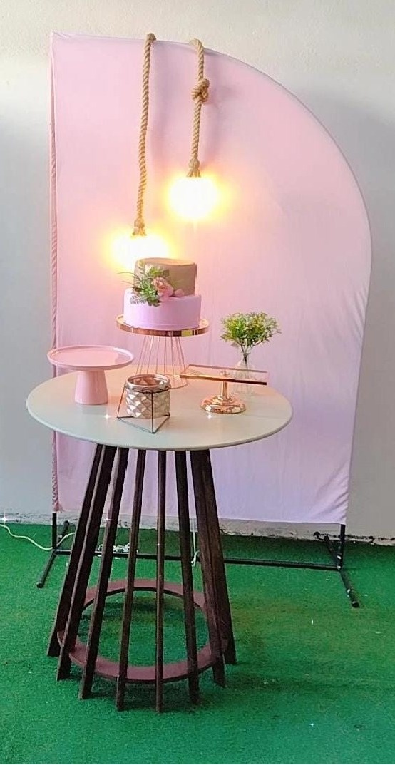 Rosa Com Branco - Composição - Modelo 3 - TudFestas