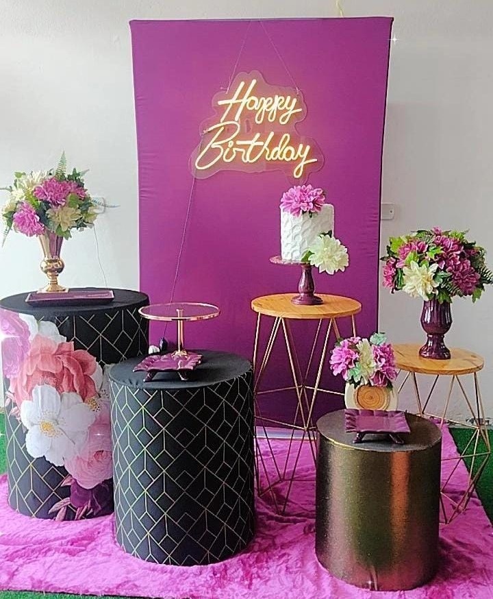 Kit Diamante Floral Preto Com Roxo P.l - Painel Quadrado - TudFestas