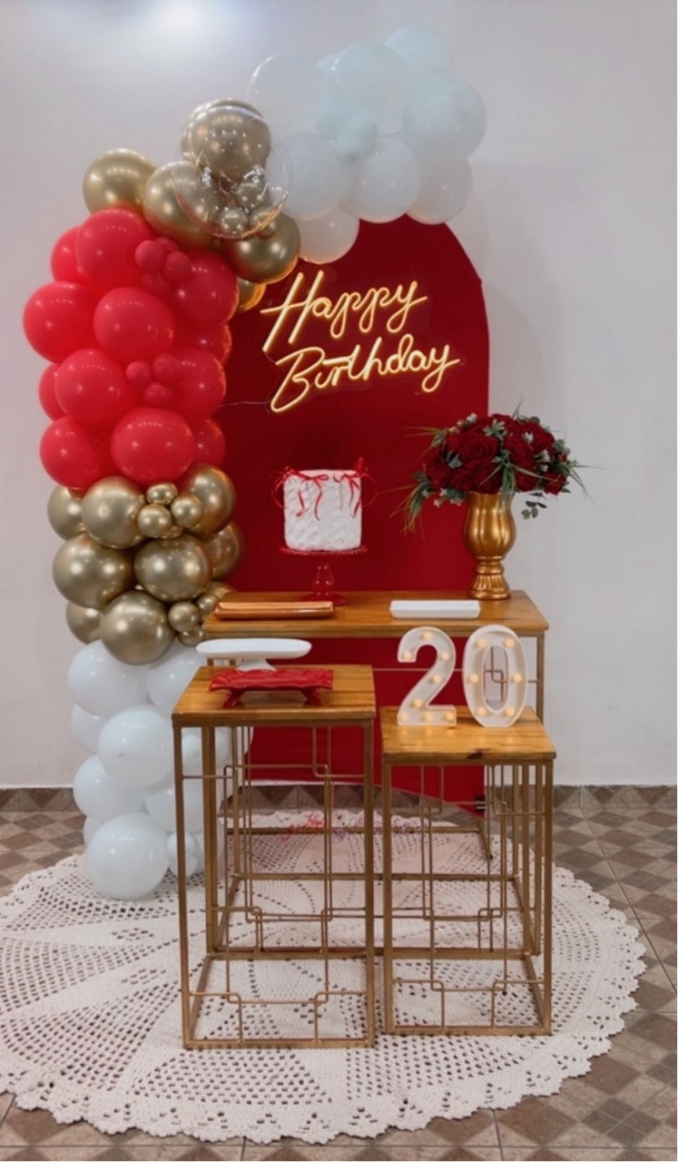 Composição Vermelho - Modelo 4 - TudFestas