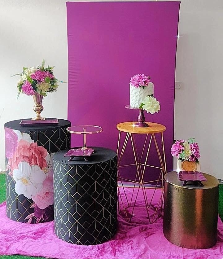 Kit Prata Floral Preto Com Roxo P.l - Painel Quadrado - TudFestas
