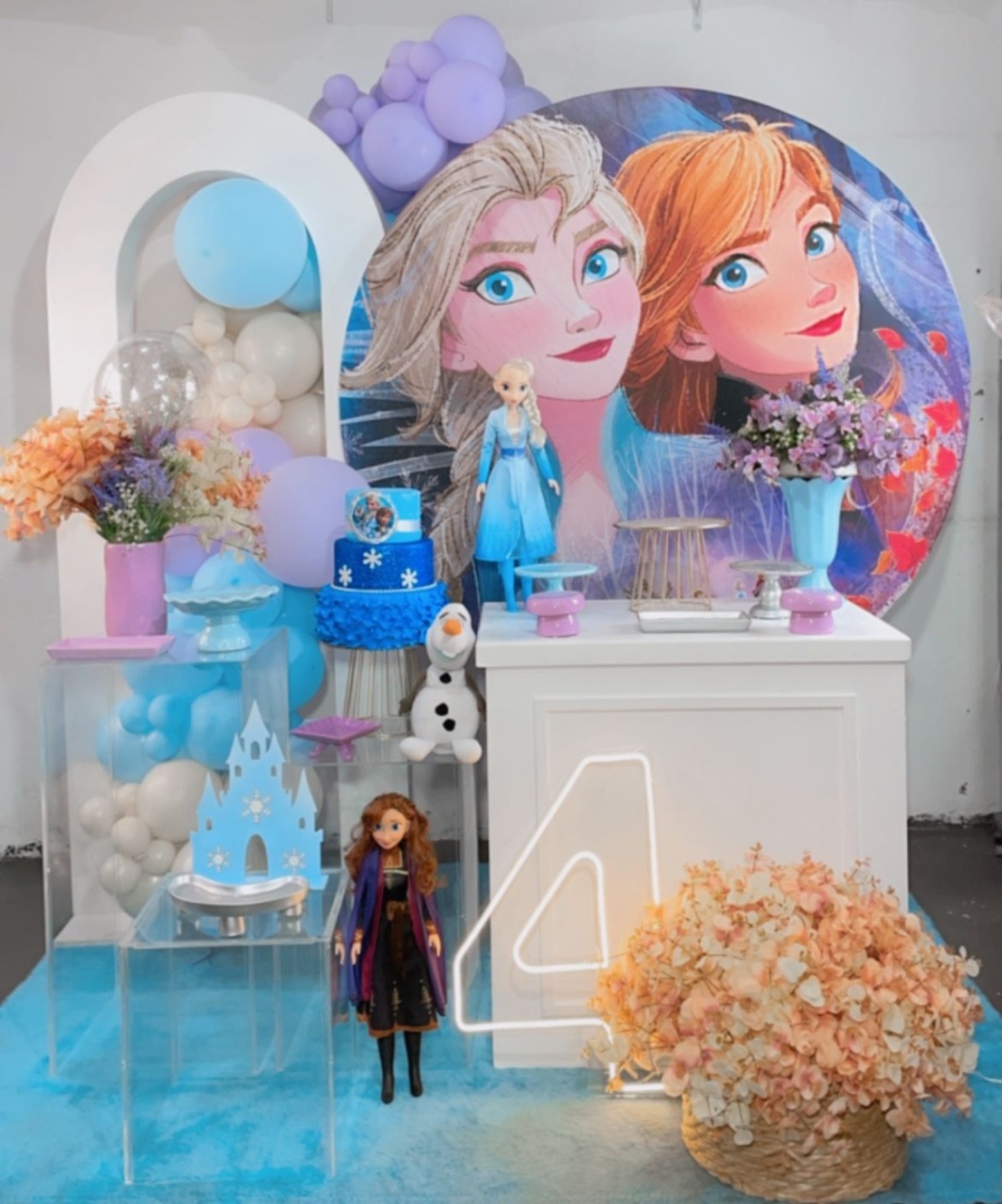 Composição Frozen E Ana Modelo 2 - Cubos Acrílicos  - TudFestas
