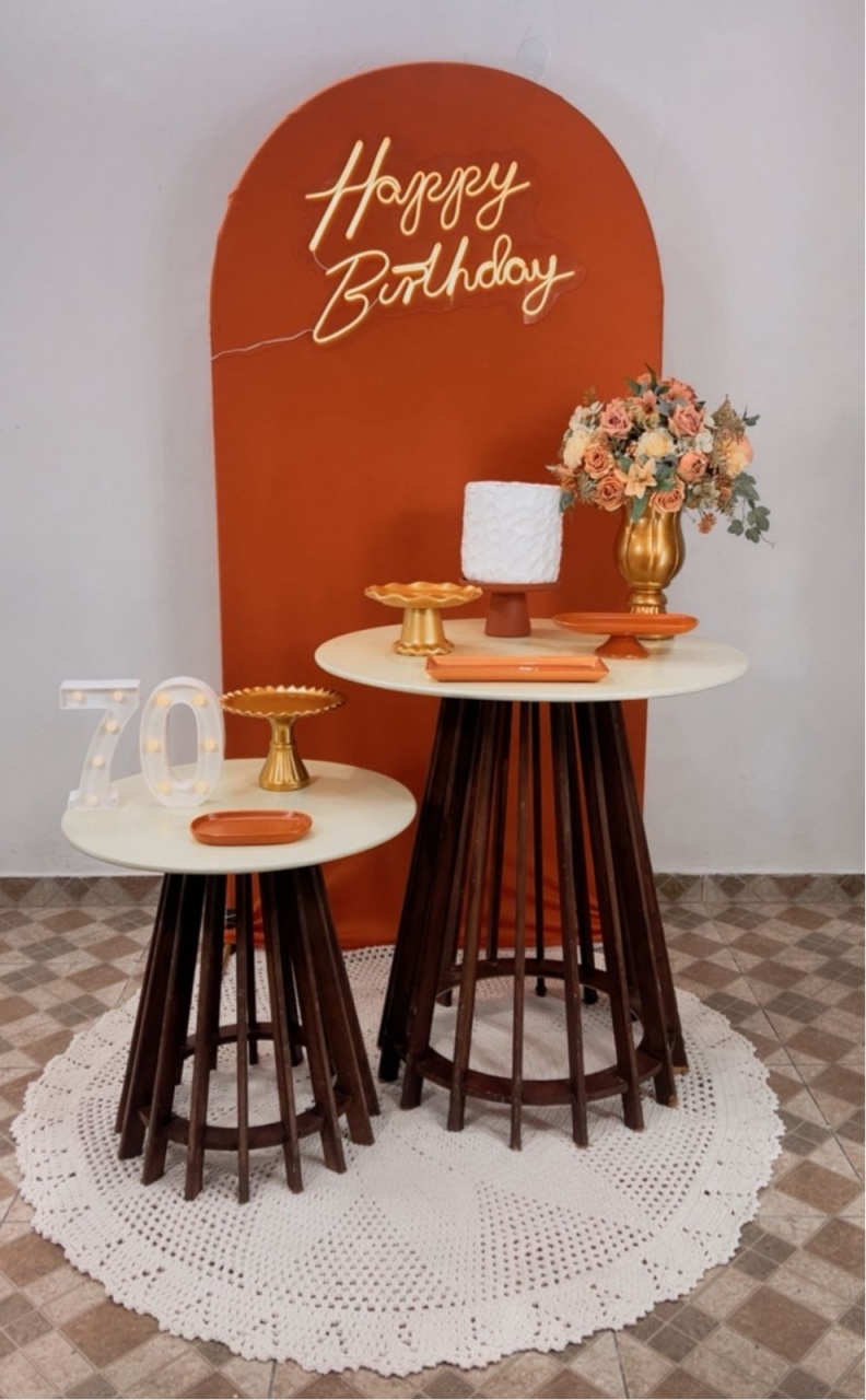 Composição Terracota E Dourado - Mesas Rusticas - Modelo 2 - TudFestas