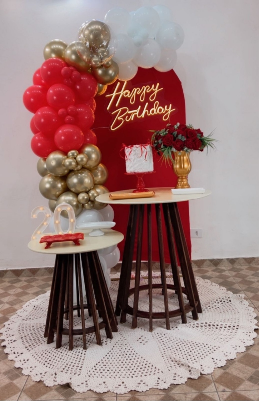 Composição Vermelho - Modelo 2 - TudFestas