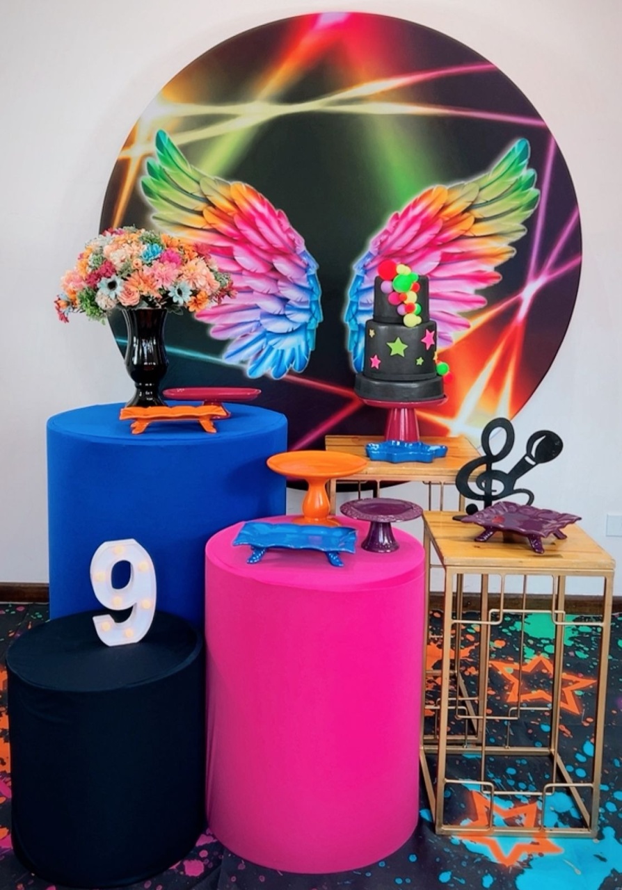 Kit Ouro Neon Asas - Modelo 2 - TudFestas
