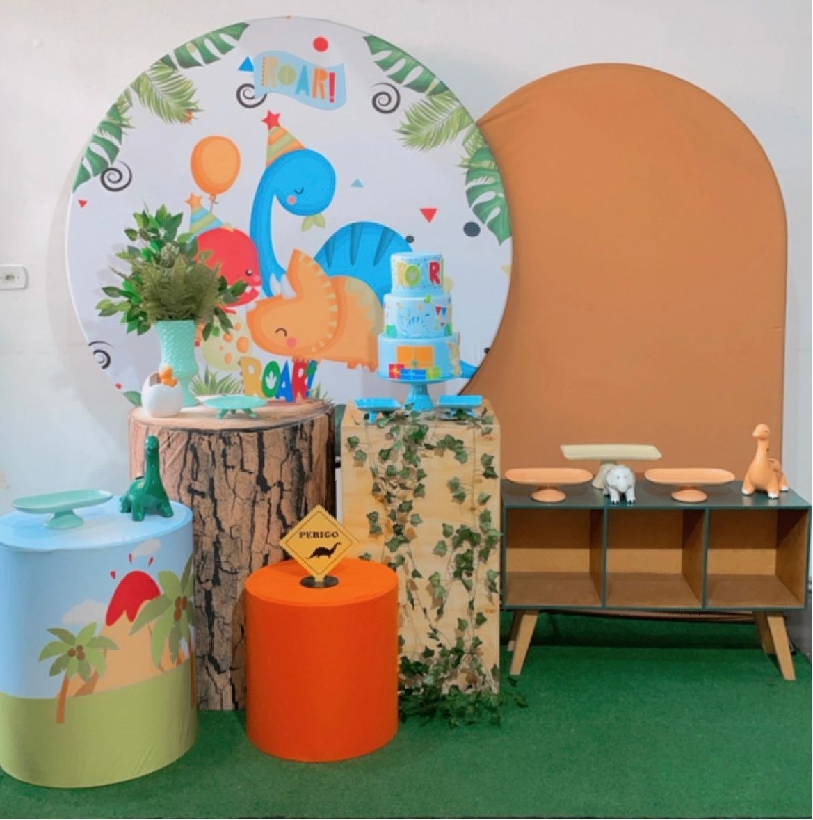 Composição Dinossauro Baby Roar - Modelo 5 - TudFestas
