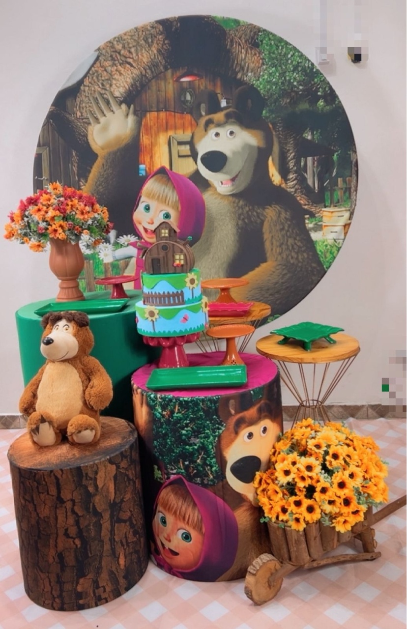 Kit Ouro Masha E O Urso - Modelo 2 - TudFestas