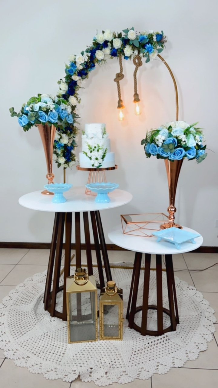Composição Azul Com Rose - Modelo 4 - TudFestas