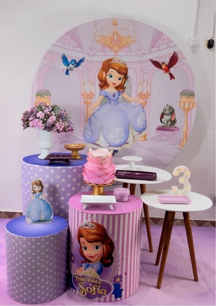 Kit Ouro Princesa Sofia - Modelo 2 - TudFestas
