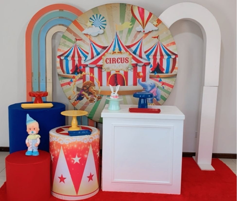 Composição Circo Vermelho - Modelo 2 - TudFestas