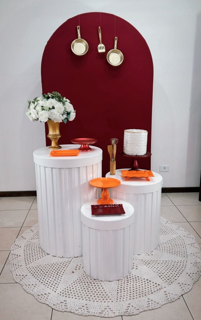 Composição Marsala Com Laranja  - TudFestas