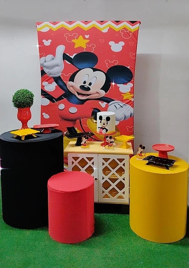 Kit Prata Mickey Fundo Vermelho Quadrado  - TudFestas