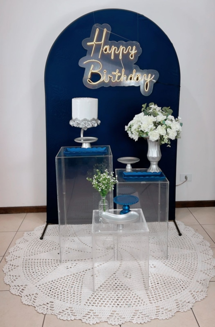 Composição Azul Com Prata - Cubos Acrílicos Mod 2    - TudFestas