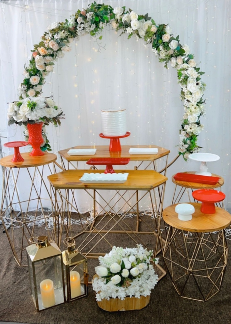 Composição Casamento Vermelho E Branco  - TudFestas