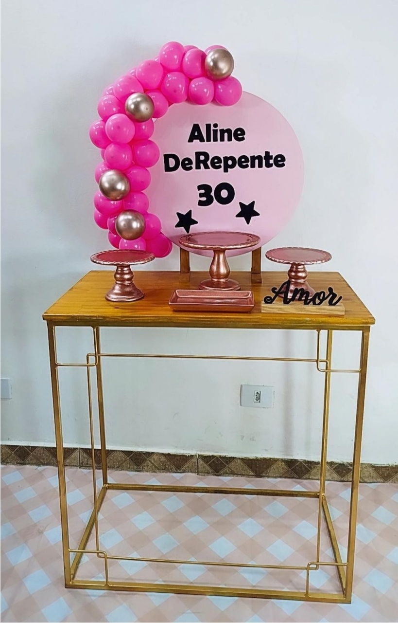Kit Rubi Rosé Com Rosa Com Mesa - TudFestas