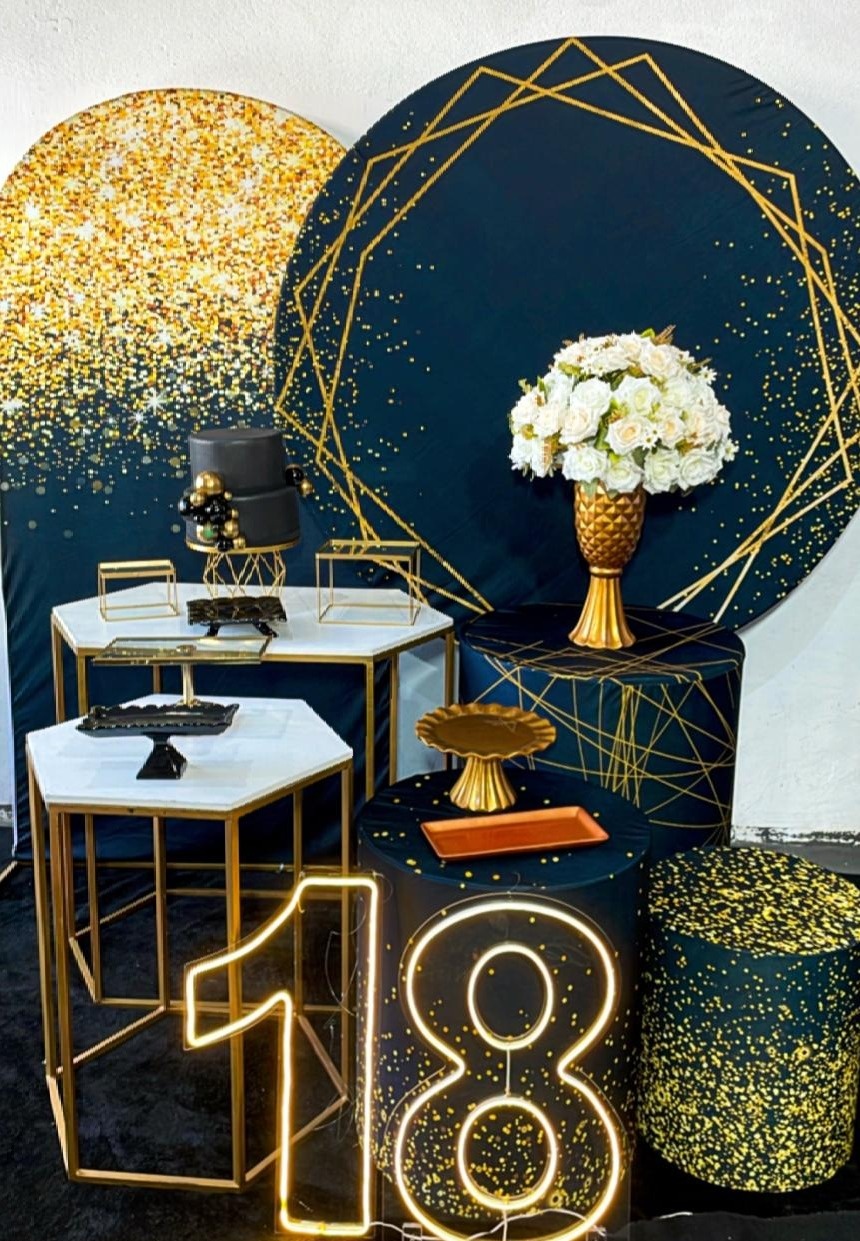 Composição Gliter Dourado Com Preto - Modelo 6 - TudFestas