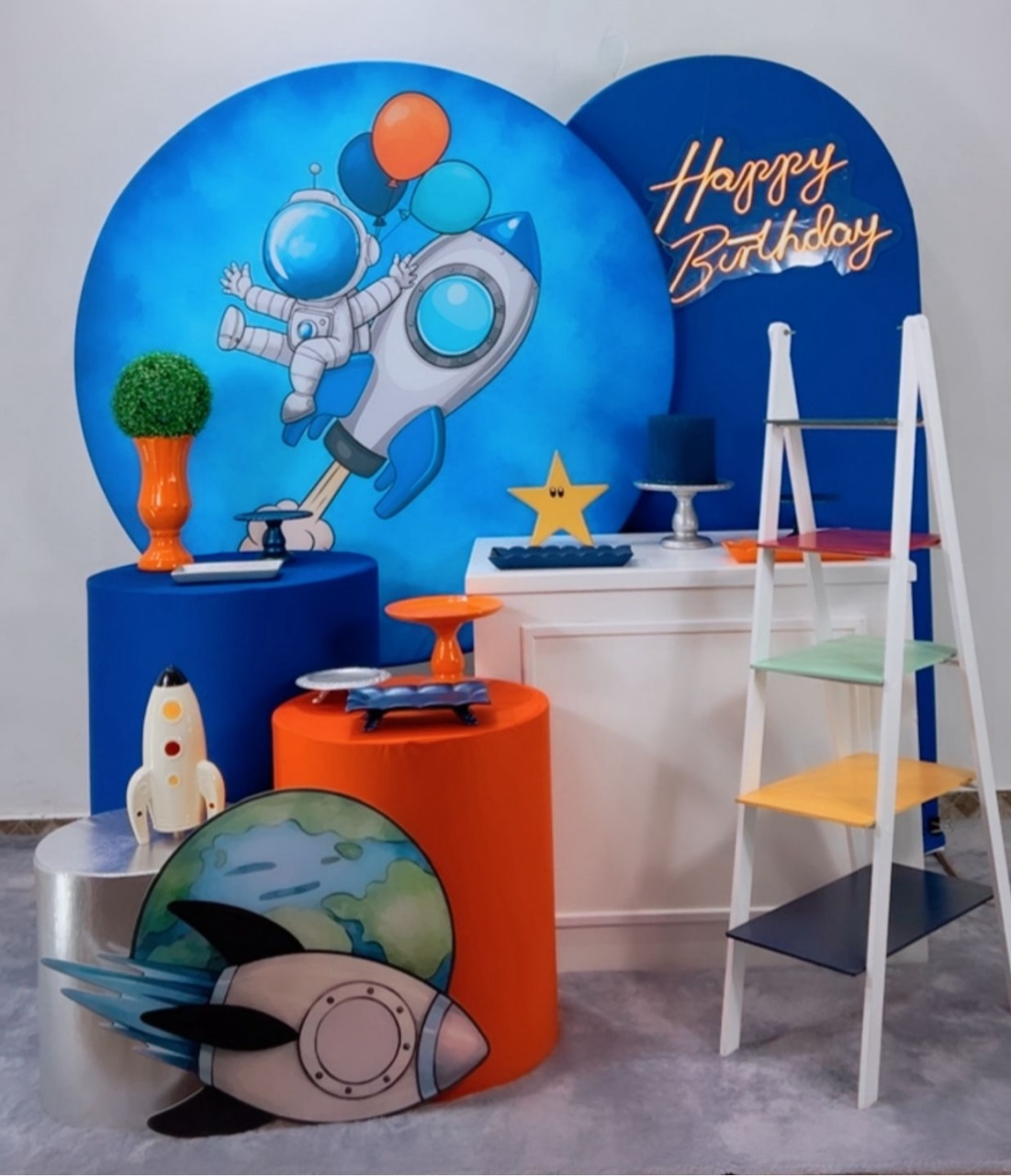 Astronauta Azul Composição - Modelo 2 - TudFestas