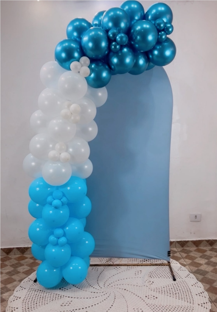 Arco de Balões - Venda Tons de Azul E Perolado. - TudFestas