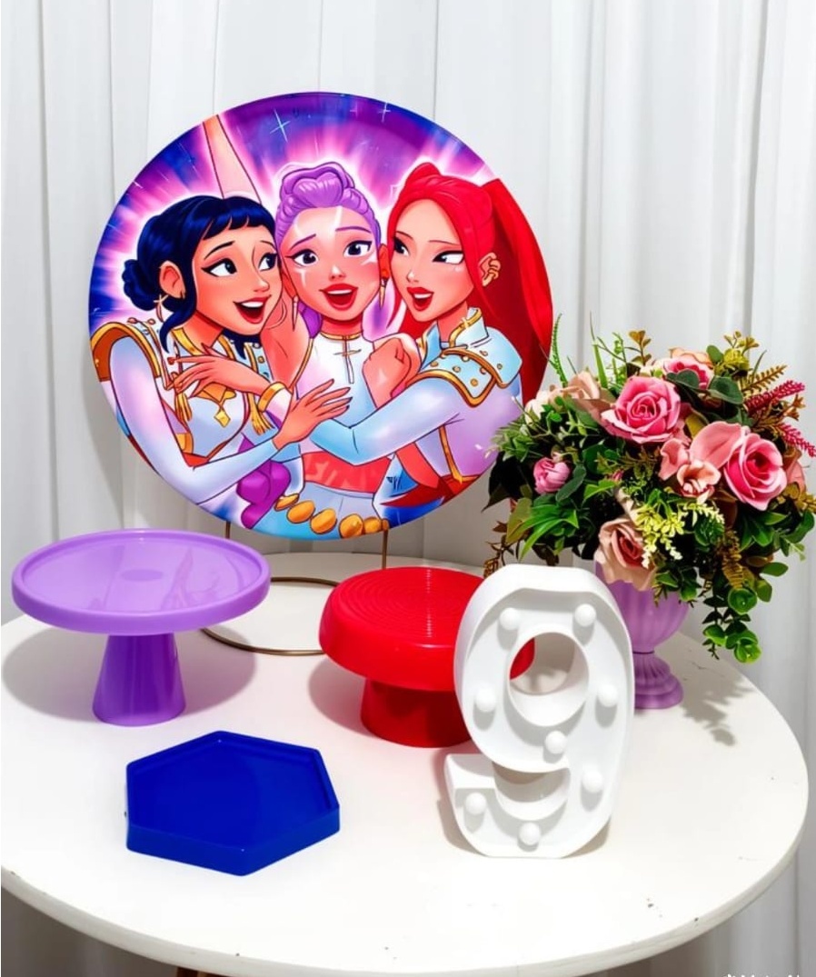 Kit Mesa Guereira de Kpop - Olaf Decoracao e pegue monte 