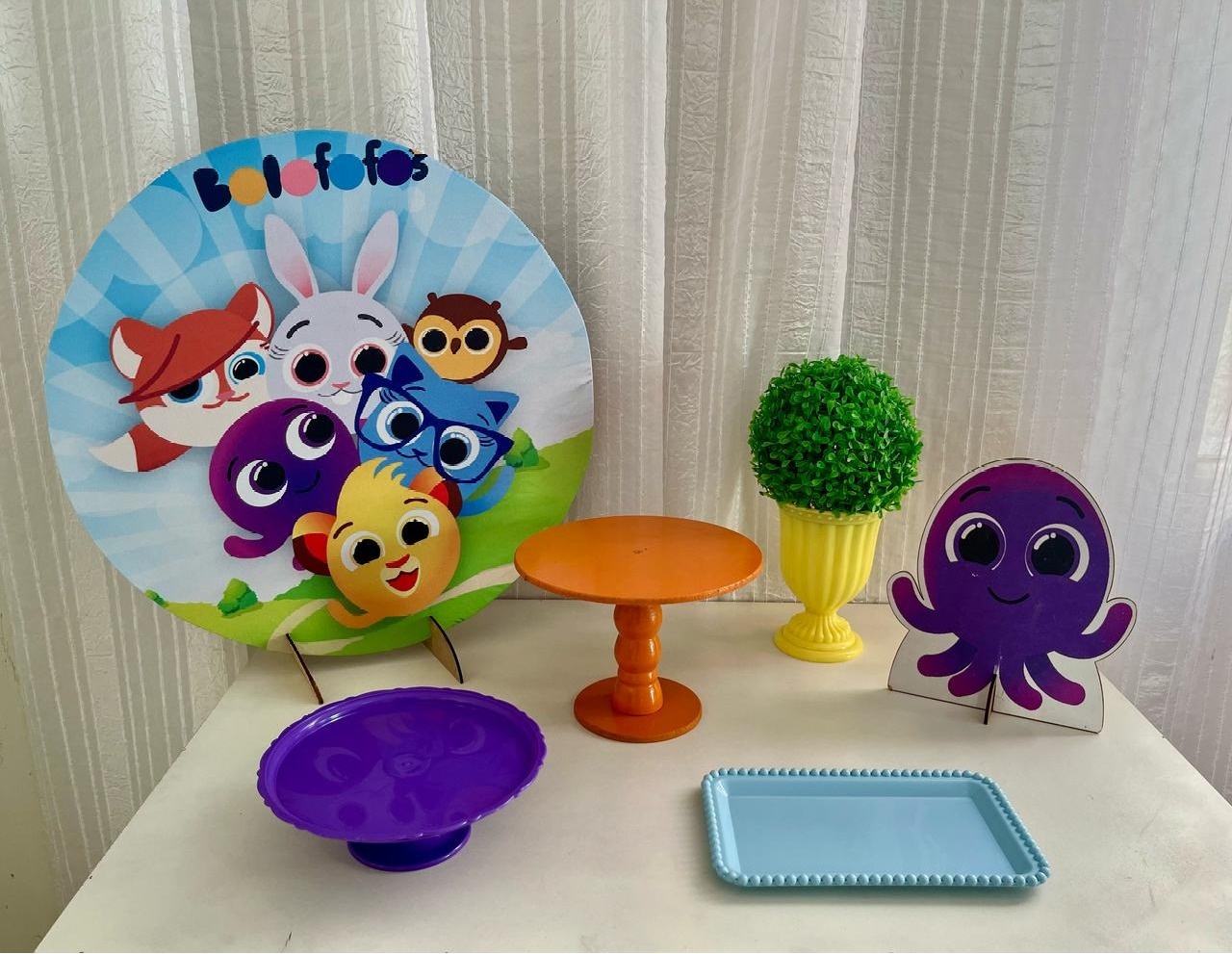 Kit Mesa Bolofofo - Olaf Decoracao e pegue monte 