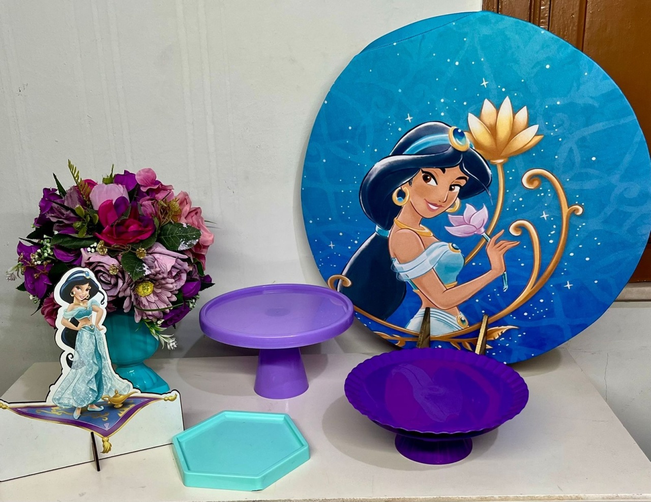 Kitzinho de Mesa Jasmini - Olaf Decoracao e pegue monte 