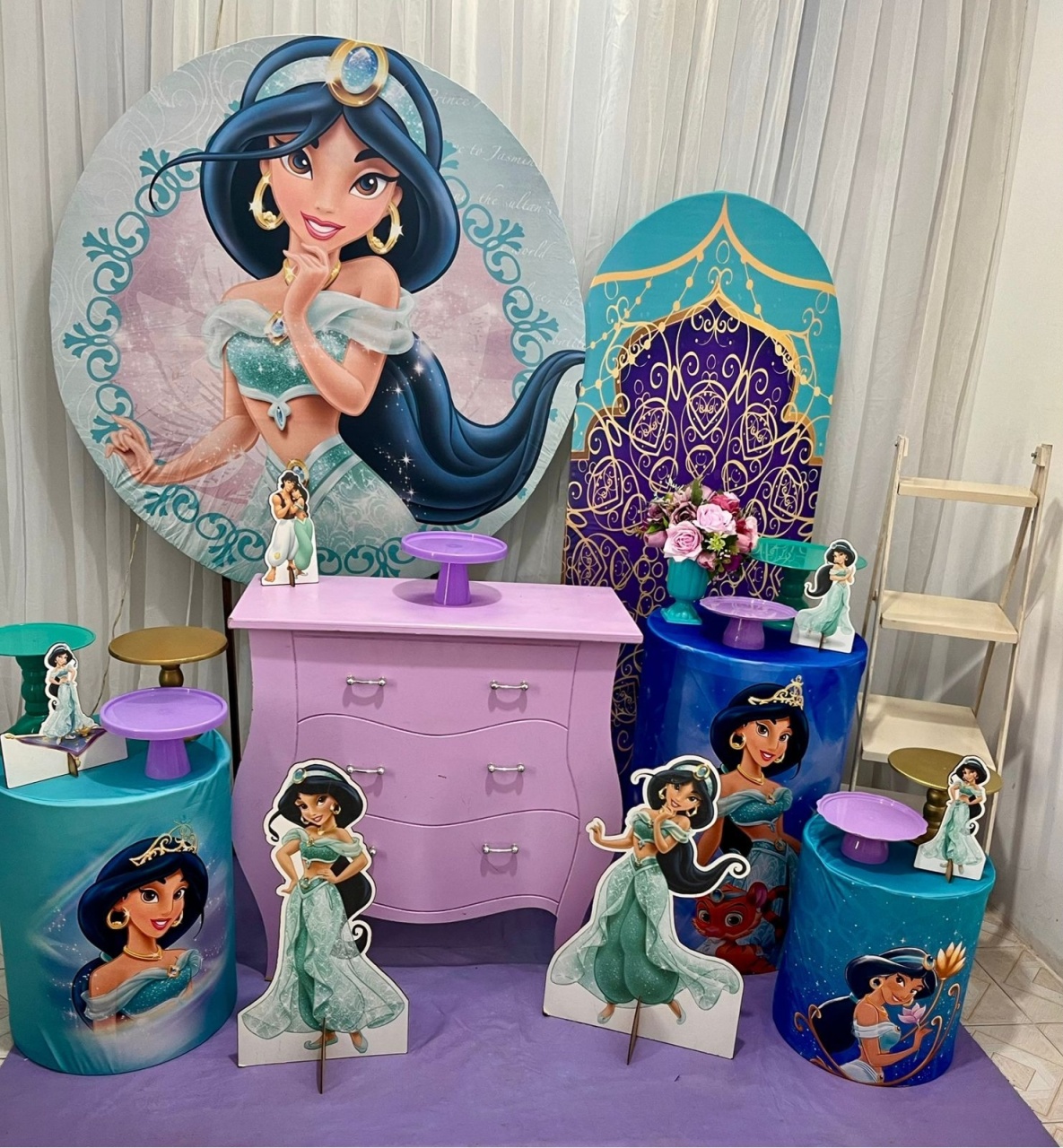 Kit Princesa Jasmine Celebre - Olaf Decoracao e pegue monte 