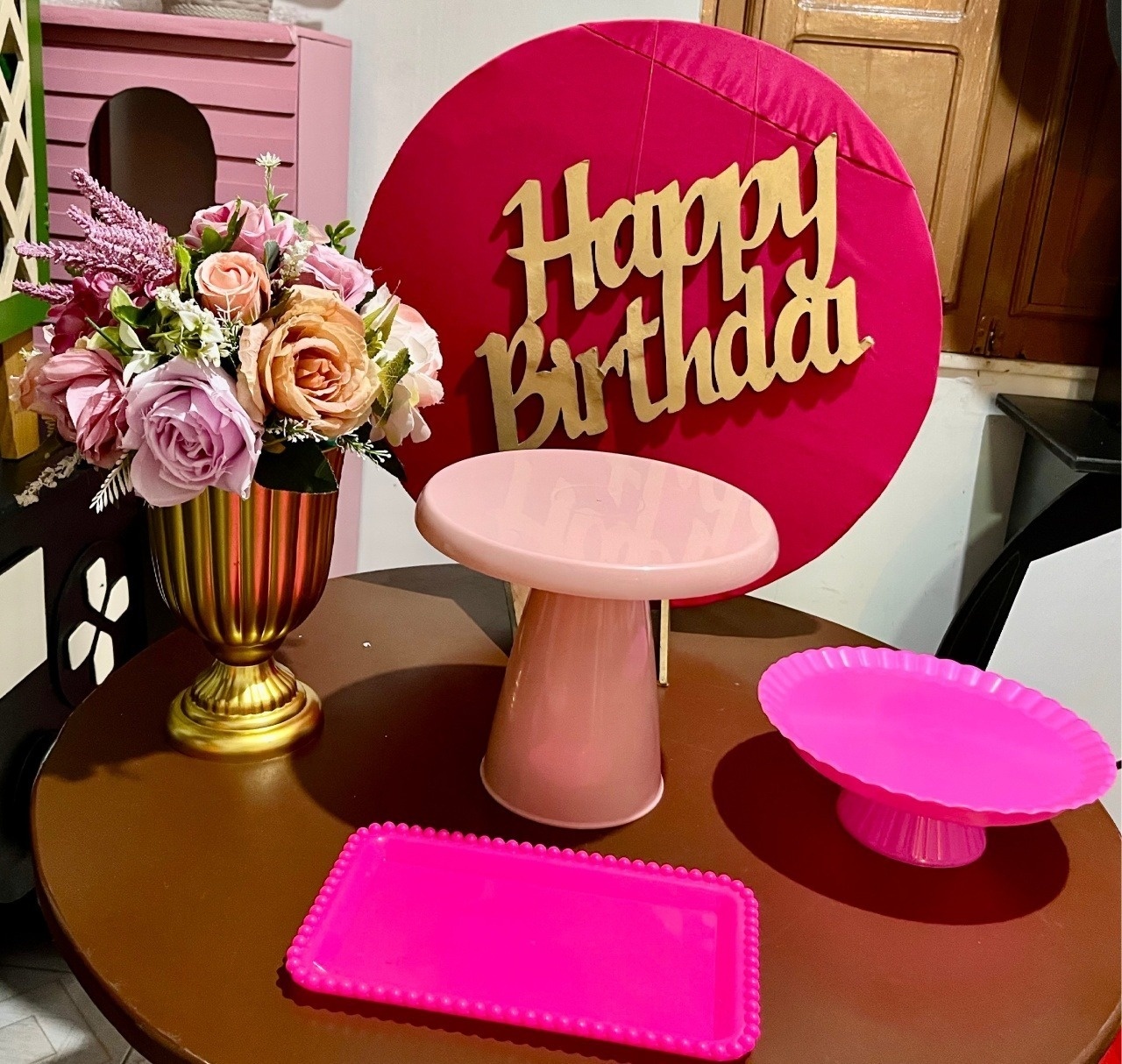 Kit Mesa Rosa Forte - Olaf Decoracao e pegue monte 