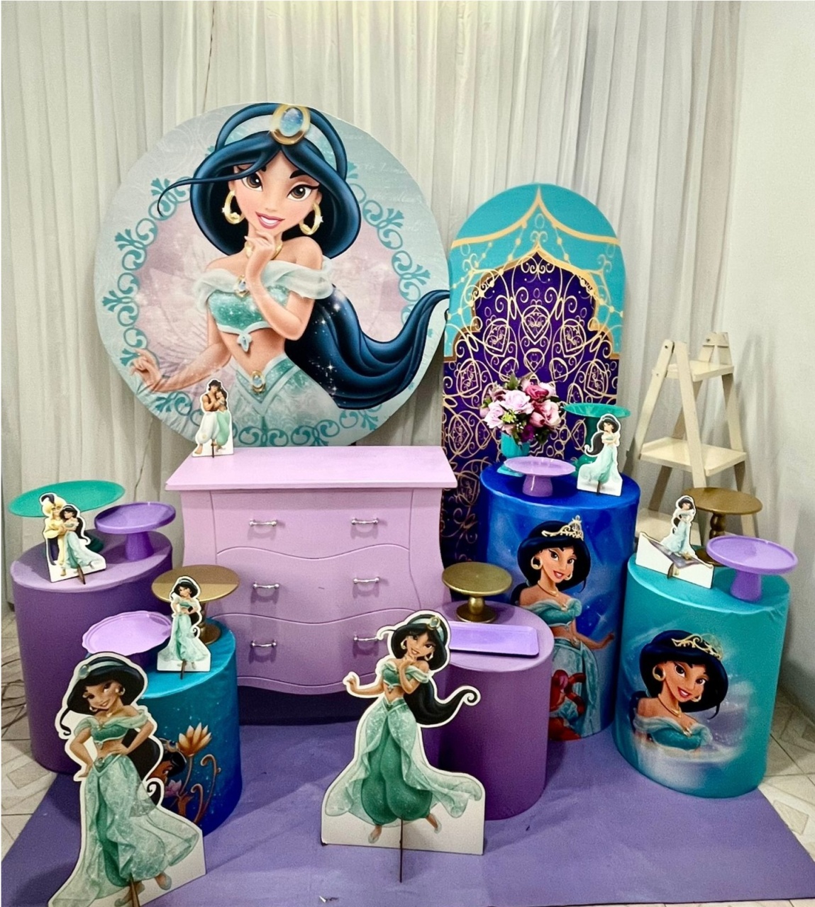 Kit Princesa Jasmine Luxo - Olaf Decoracao e pegue monte 