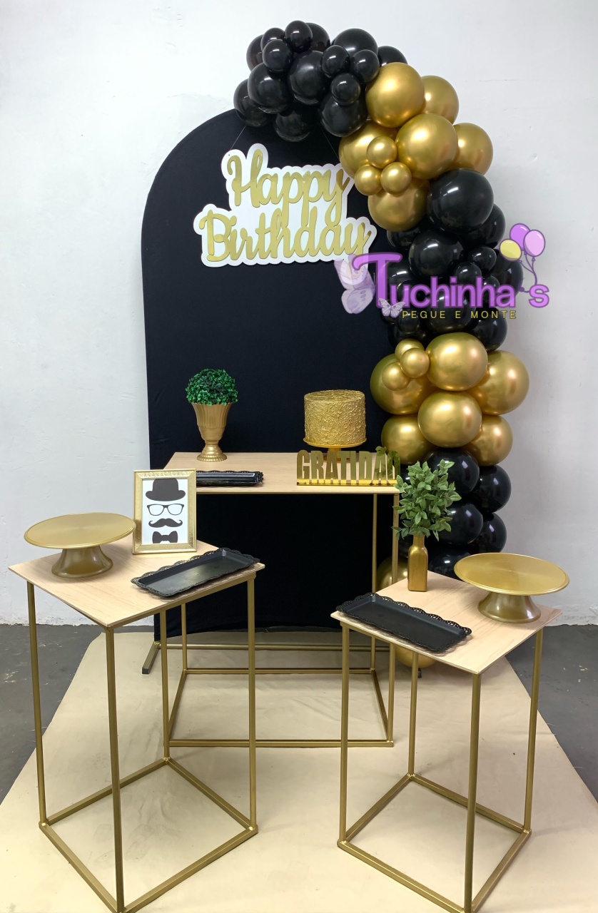 Kit Clean Preto Com Dourado (Valor Sem Balões ) - Tuchinhas Pegue e Monte