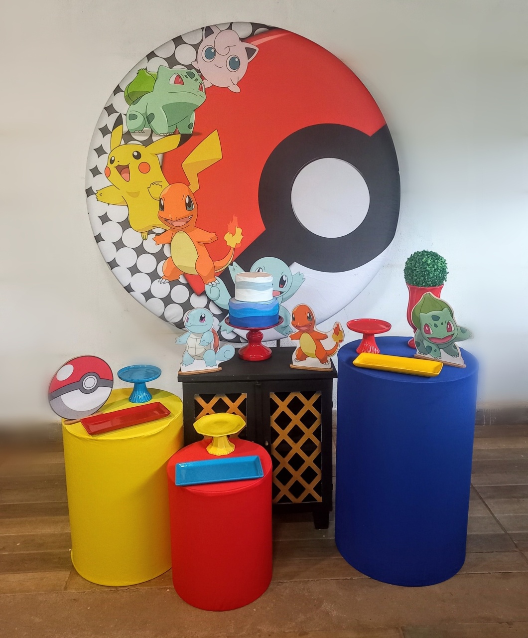 Kit Ouro Pokemon  - Mayara Lula Locações 