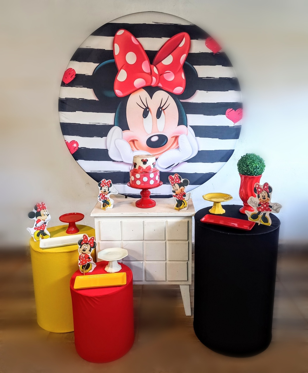 Kit Ouro Minie Vermelha  - Mayara Lula Locações 