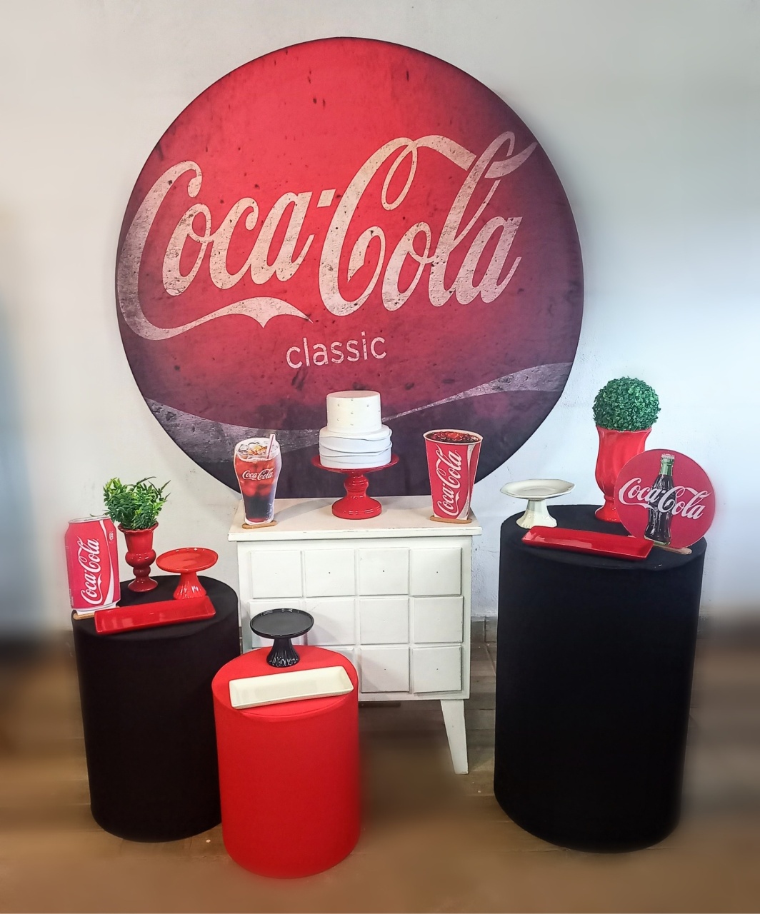 Kit Ouro Coca-Cola  - Mayara Lula Locações 