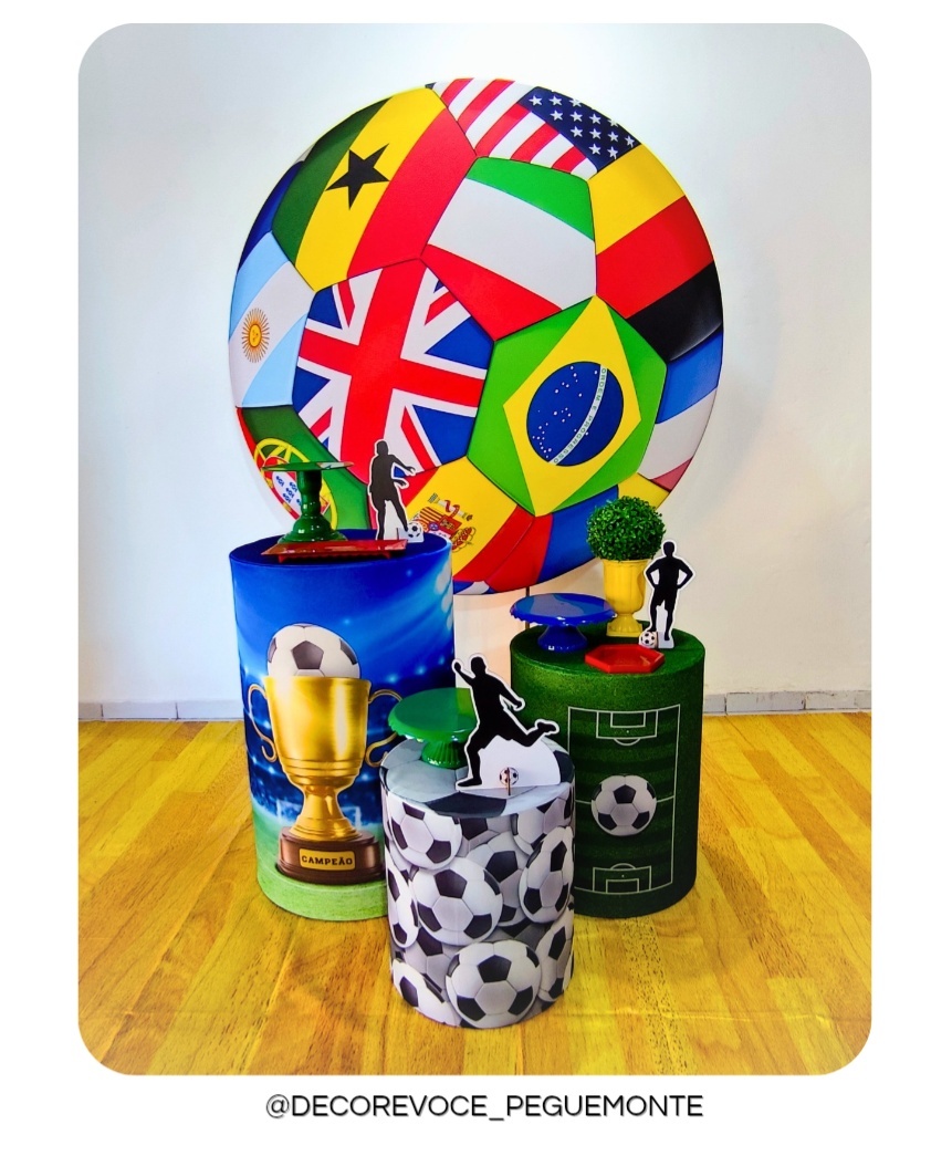 Kit Prático Futebol (Bandeiras) - Decore Você Pegue & Monte