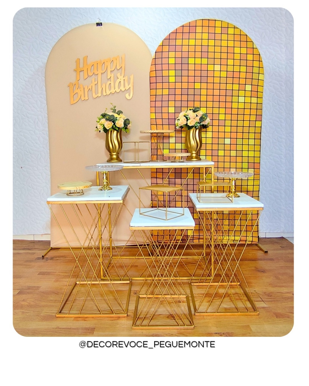Kit Adulto Bege Com Dourado  - Decore Você Pegue & Monte