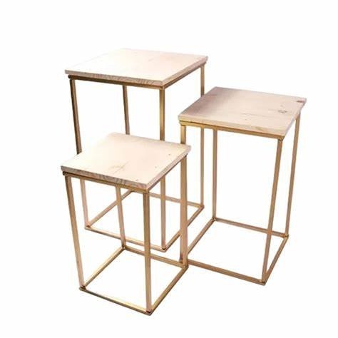 Mesa Ferro Quadrada Dourada - Decore Você Pegue & Monte