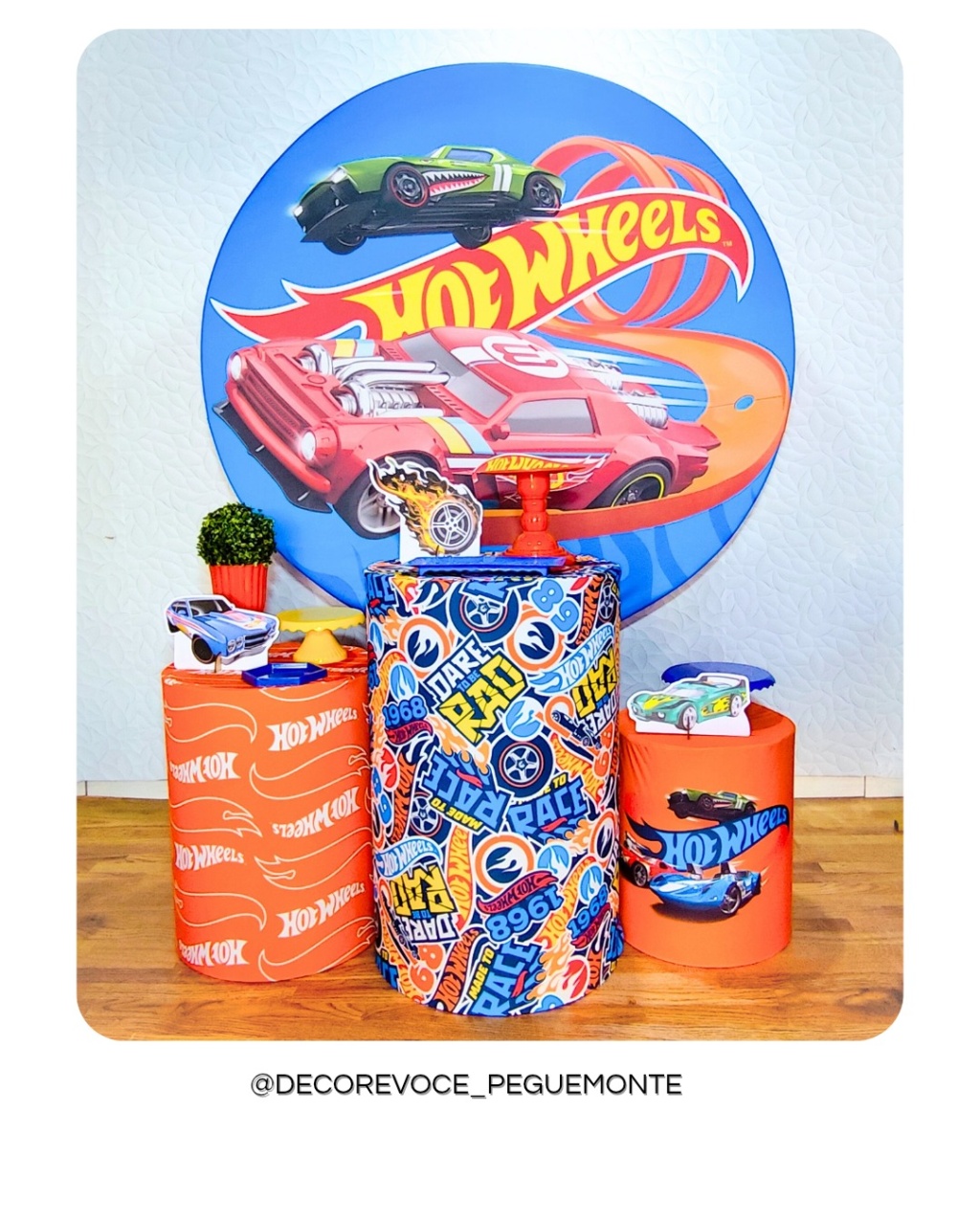 Kit Prático Hotwheels  - Decore Você Pegue & Monte