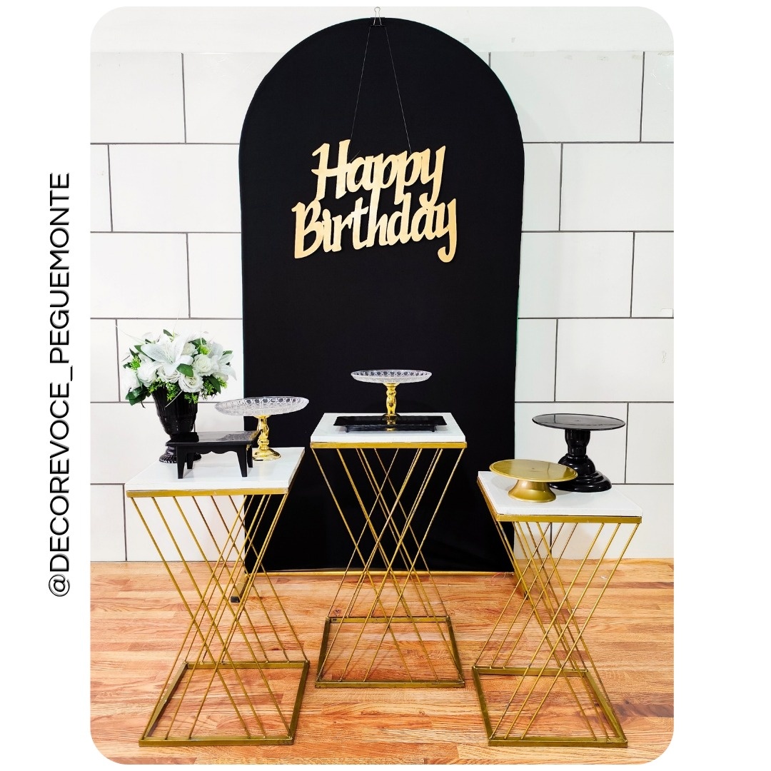Kit Adulto Preto Com Dourado 1 - Decore Você Pegue & Monte