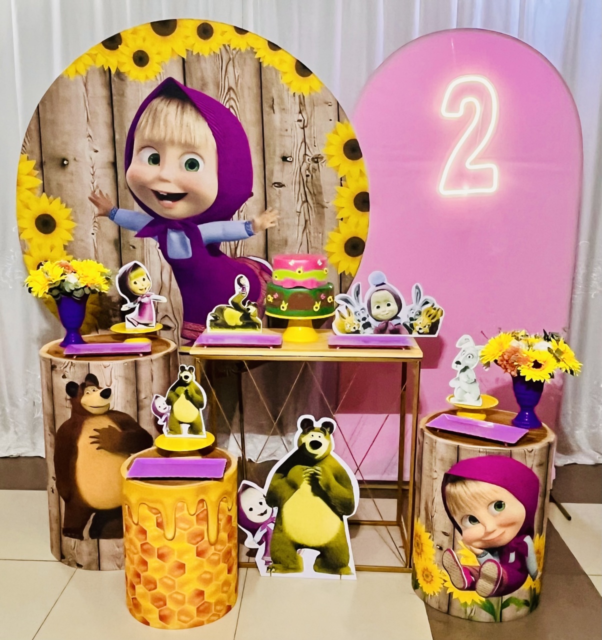 Masha E O Urso Ouro Premium - Ns Decorações Pegue e Monte