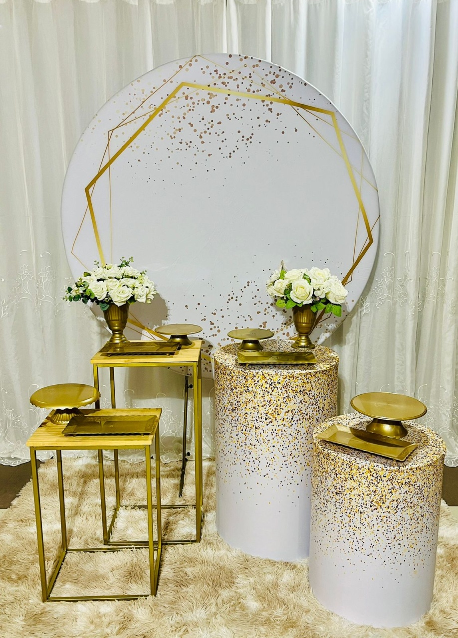 Kit Branco C/ Dourado - Ns Decorações Pegue e Monte