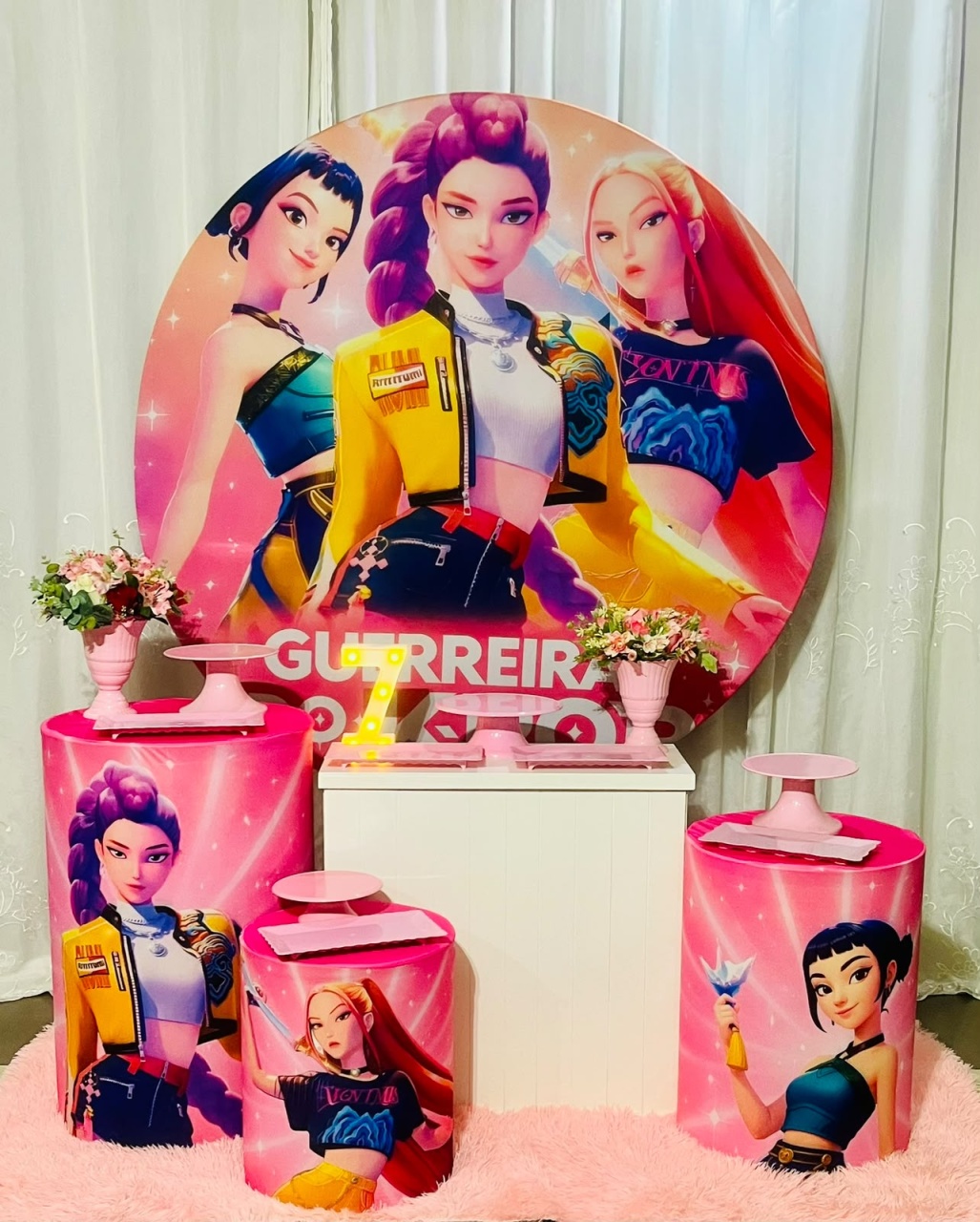 Kit Prata Guerreira K-Pop - Ns Decorações Pegue e Monte
