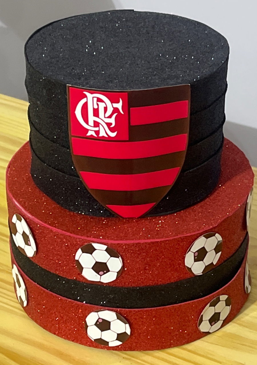 Bolo Fake Flamengo - Ns Decorações Pegue e Monte