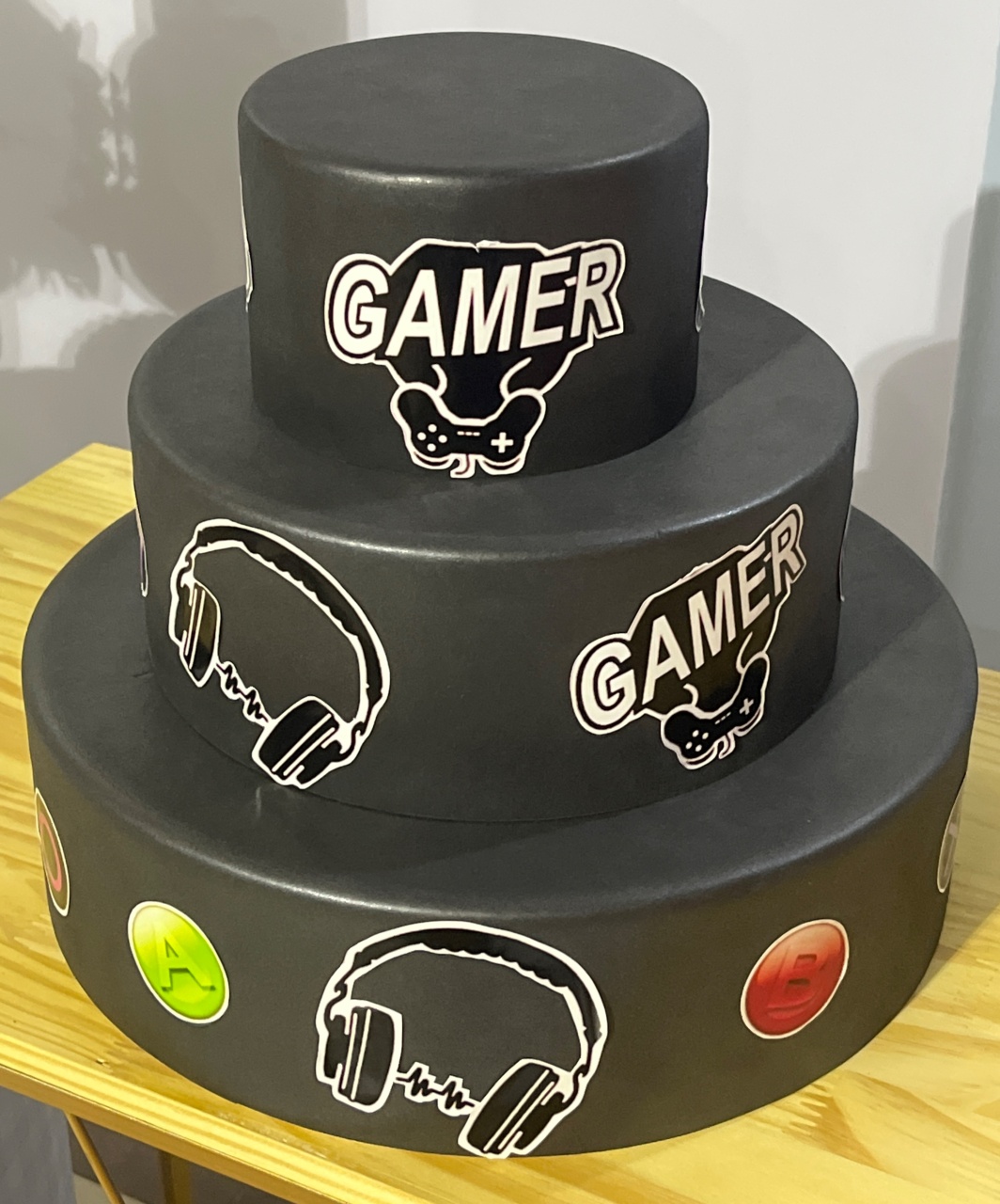 Bolo Fake Gamer - Ns Decorações Pegue e Monte