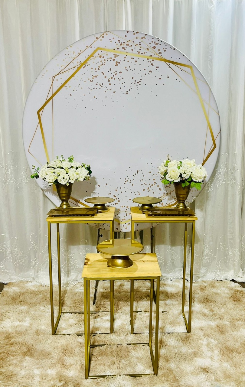 Kit Top Branco C/ Dourado - Ns Decorações Pegue e Monte