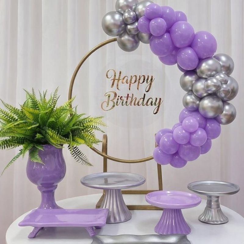 Festa Na Mesa Lilas E Prata + Mesa - João e Maria Festas 