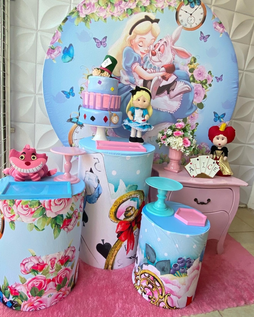 Alice No Pais das Maravilhas- Kit Celebrar-  - João e Maria Festas 